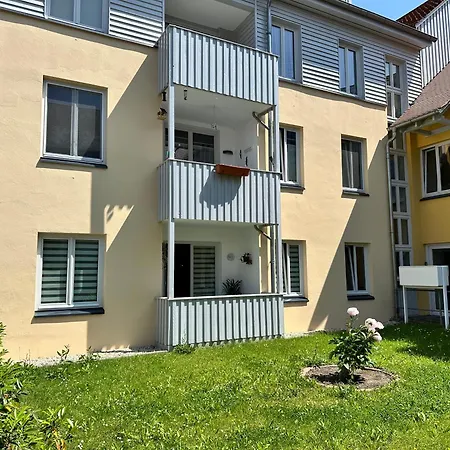 Barrierefrei, Zentral Und Hunde Willkommen Hohe Gaeste Наумбург