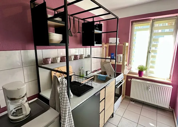 Barrierefrei, Zentral Und Hunde Willkommen Hohe Gaeste *